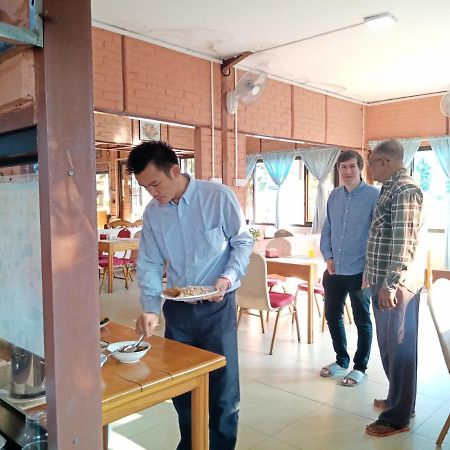 Wun Tawp Garden Hotel Myitkyina Ngoại thất bức ảnh